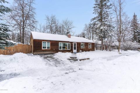2201 Alder Dr, Anchorage, AK 99508 photo 2