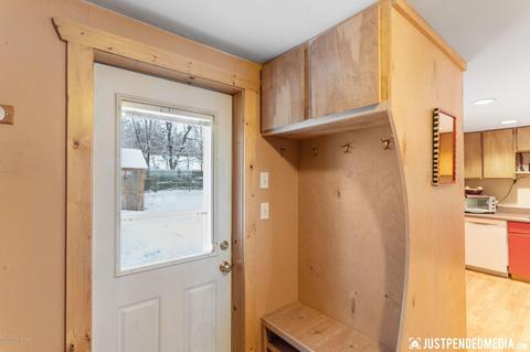 2201 Alder Dr, Anchorage, AK 99508 photo 13