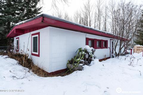 720 Kluane Dr, Anchorage, AK 99504 photo 12