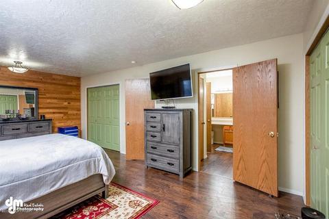 18737 N Lowrie Loop, Eagle River, AK 99577 photo 12