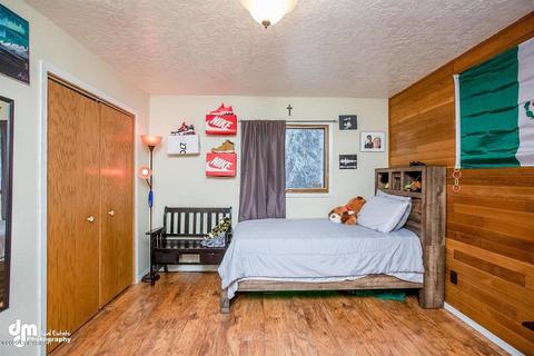 18737 N Lowrie Loop, Eagle River, AK 99577 photo 13