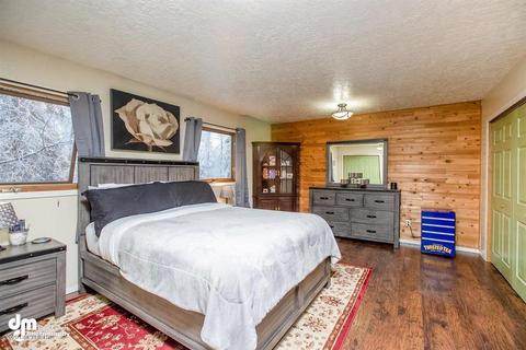 18737 N Lowrie Loop, Eagle River, AK 99577 photo 10