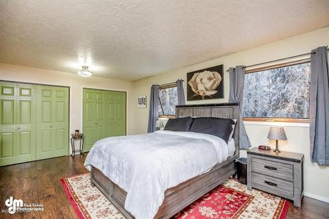 18737 N Lowrie Loop, Eagle River, AK 99577 photo 11