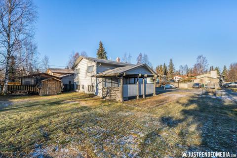 1692 Winterset Dr, Anchorage, AK 99508 photo 4