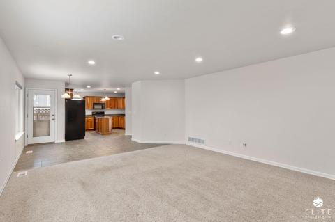 8727 Acadia Dr, Eagle River, AK 99577 photo 22