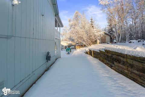 1821 E 58th Ave, Anchorage, AK 99507 photo 45