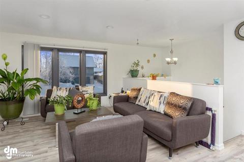 1821 E 58th Ave, Anchorage, AK 99507 photo 5