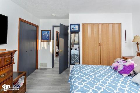 1821 E 58th Ave, Anchorage, AK 99507 photo 25