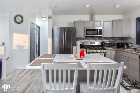 1821 E 58th Ave, Anchorage, AK 99507 photo 7