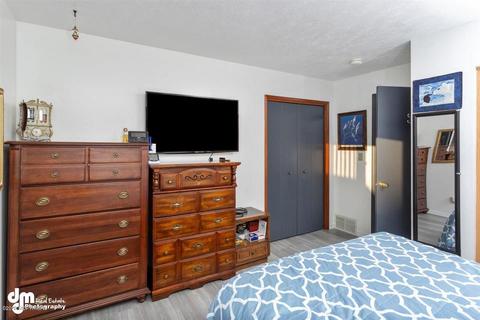 1821 E 58th Ave, Anchorage, AK 99507 photo 26