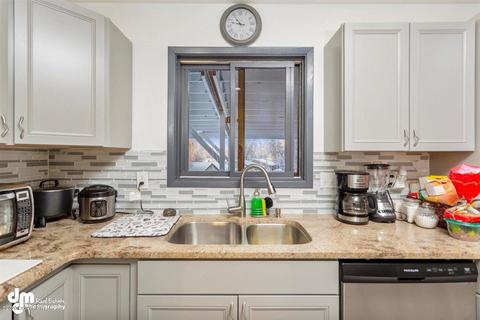 1821 E 58th Ave, Anchorage, AK 99507 photo 9