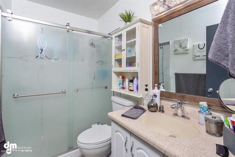 1821 E 58th Ave, Anchorage, AK 99507 photo 31