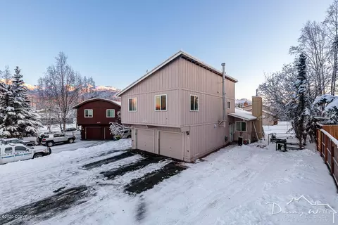 8420 E 32nd Ave, Anchorage, AK 99504 photo 4