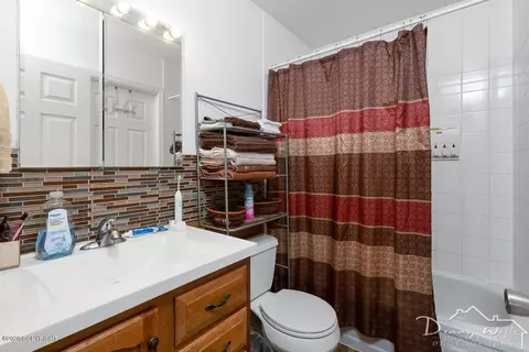 8420 E 32nd Ave, Anchorage, AK 99504 photo 21