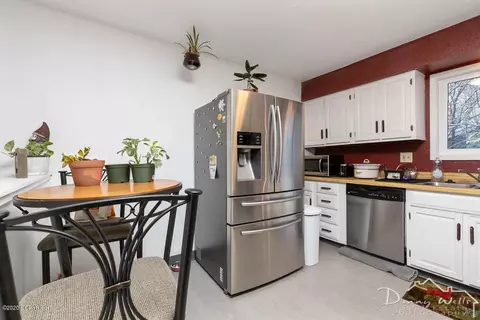8420 E 32nd Ave, Anchorage, AK 99504 photo 25