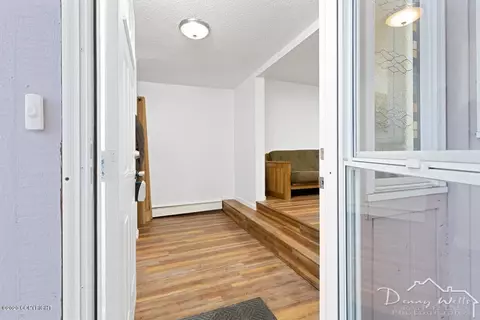 8420 E 32nd Ave, Anchorage, AK 99504 photo 7
