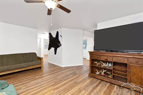 8420 E 32nd Ave, Anchorage, AK 99504 photo 11