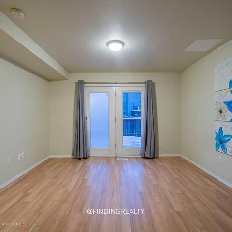 11902 Town Park Cir, Eagle River, AK 99577 photo 20