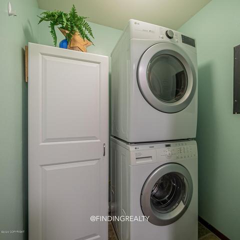 11902 Town Park Cir, Eagle River, AK 99577 photo 16