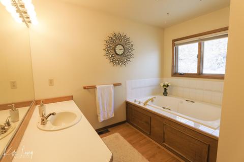 10908 Suneagle Cir, Eagle River, AK 99577 photo 29