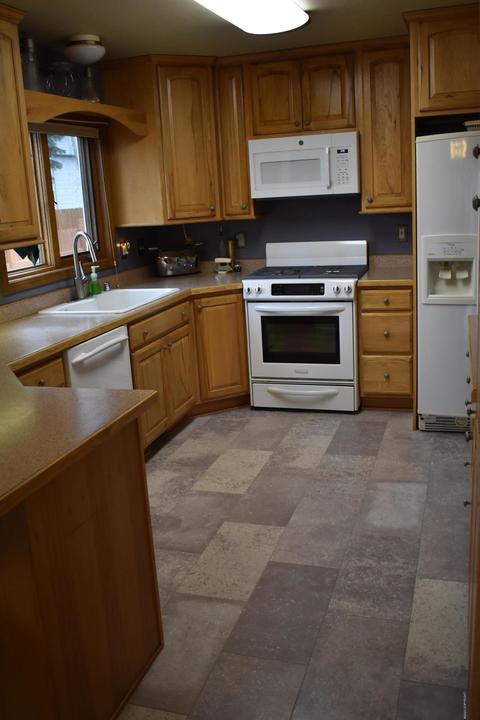 10908 Suneagle Cir, Eagle River, AK 99577 photo 6