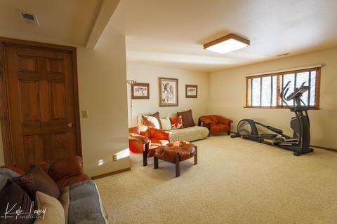 10908 Suneagle Cir, Eagle River, AK 99577 photo 18