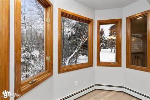 4105 Raspberry Rd, Anchorage, AK 99502 photo 12