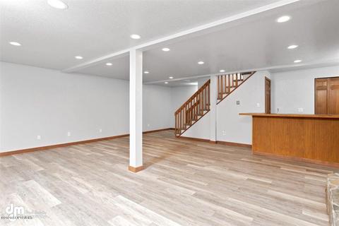 4105 Raspberry Rd, Anchorage, AK 99502 photo 27