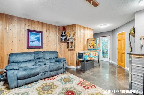 12137 Dee Ln, Eagle River, AK 99577 photo 47