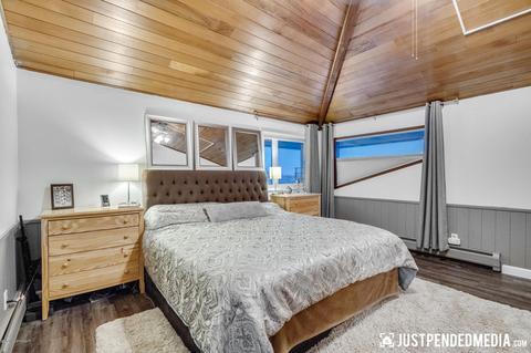 12137 Dee Ln, Eagle River, AK 99577 photo 7