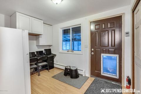 12137 Dee Ln, Eagle River, AK 99577 photo 34