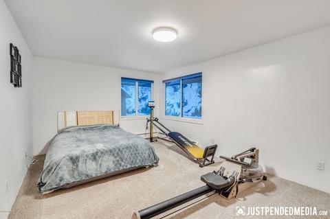 12137 Dee Ln, Eagle River, AK 99577 photo 40