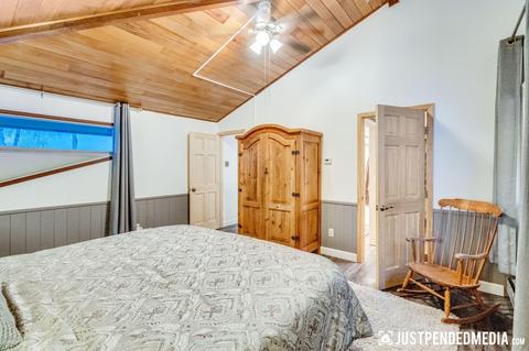 12137 Dee Ln, Eagle River, AK 99577 photo 27