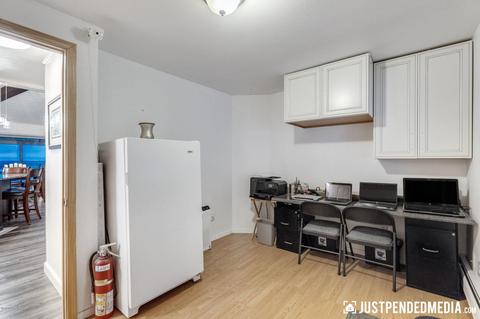 12137 Dee Ln, Eagle River, AK 99577 photo 35
