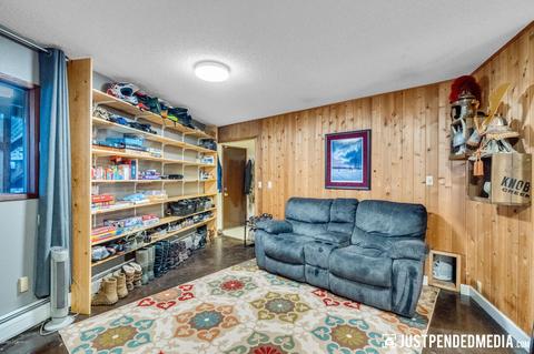 12137 Dee Ln, Eagle River, AK 99577 photo 45