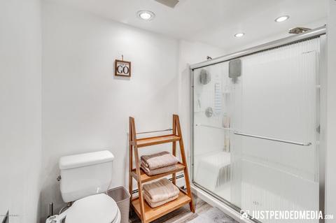 12137 Dee Ln, Eagle River, AK 99577 photo 31