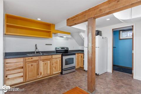504 E 15th Ave, Anchorage, AK 99501 photo 19