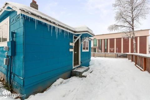 504 E 15th Ave, Anchorage, AK 99501 photo 2