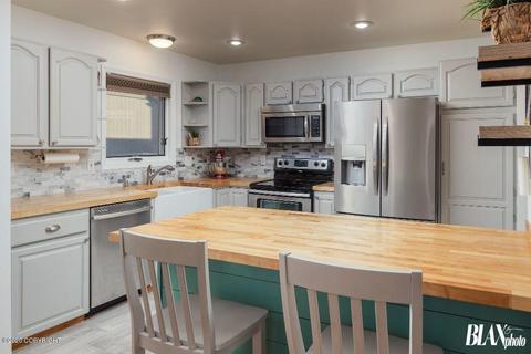 18943 Sarichef Loop, Eagle River, AK 99577 photo 6