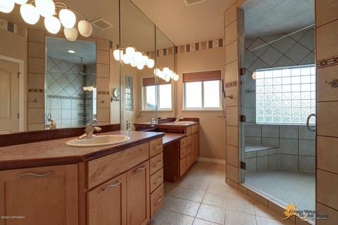 11220 Kaskanak Cir, Eagle River, AK 99577 photo 25