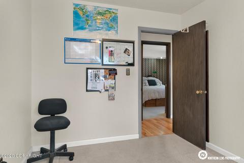 6051 E 22nd Ave, Anchorage, AK 99504 photo 25