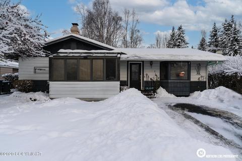 6051 E 22nd Ave, Anchorage, AK 99504 photo 1