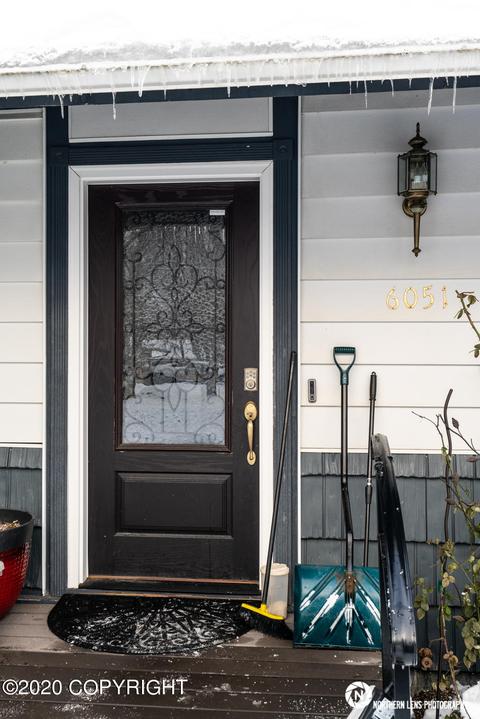 6051 E 22nd Ave, Anchorage, AK 99504 photo 4