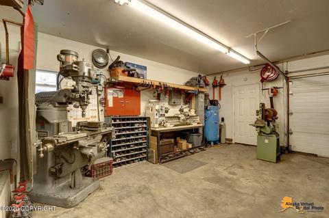 1801 State St, Anchorage, AK 99504 photo 36
