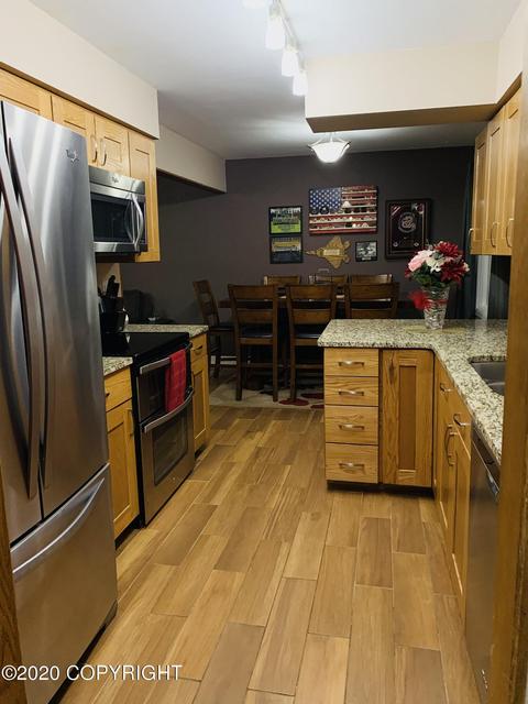 9825 Gravina Cir, Eagle River, AK 99577 photo 10