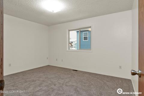 2131 E 72nd Ave, Anchorage, AK 99507 photo 15