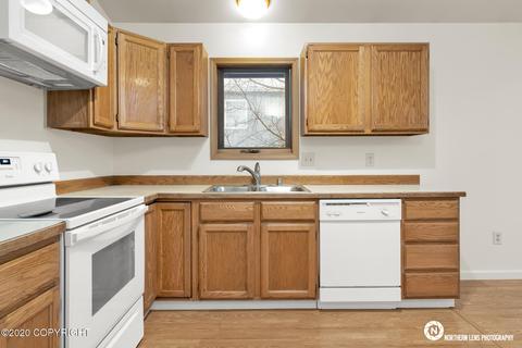 2131 E 72nd Ave, Anchorage, AK 99507 photo 12