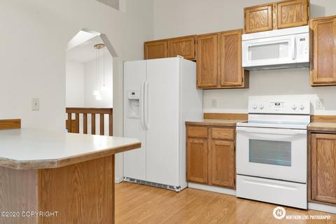 2131 E 72nd Ave, Anchorage, AK 99507 photo 14