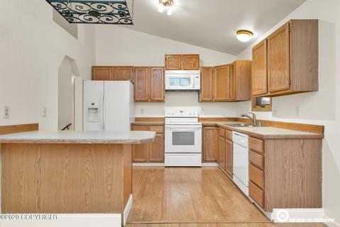 2131 E 72nd Ave, Anchorage, AK 99507 photo 11