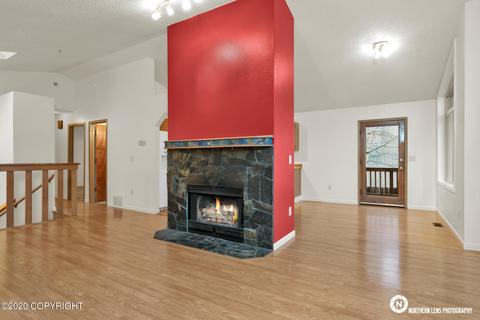 2131 E 72nd Ave, Anchorage, AK 99507 photo 5